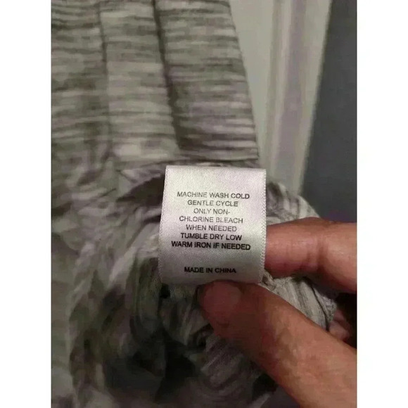 Gibson & Latimer Womens Top 2X Gray Short Butterfly Sleeve Blouse Layered - Picture 7 of 9